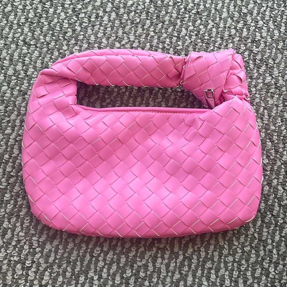 BOTTEGA INSPIRED JODIE SMALL DUMPLING PURSE
